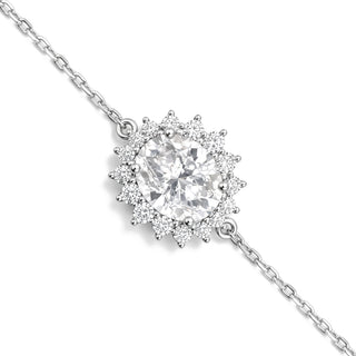 1mm 1ct Oval Cut Moissanite Flower Cable Bracelet in Sterling Silver, close-up of the flower station