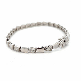 Alternating pavé tapered link moissanite bracelet in sterling silver