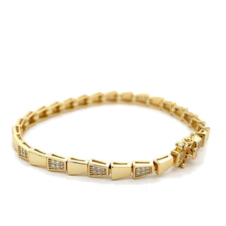 Alternating pavé tapered link moissanite bracelet in yellow gold vermeil over sterling silver