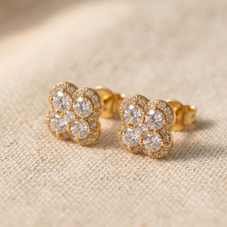 Gold vermeil 1ct round moissanite clover cluster stud earrings, macro detail