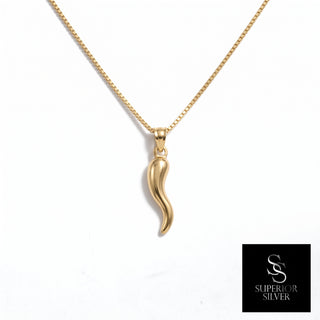 Italian Horn Cornicello 14K yellow gold pendant on a box chain