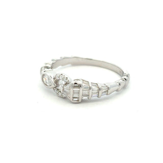 Mixed-Cut chain link band moissanite ring in sterling silver