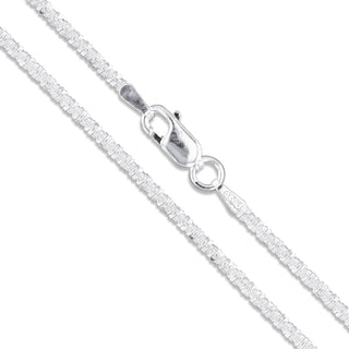 Superior Silver 4.3mm criss cross chain necklace in polished 925 sterling silver with a lobster clasp